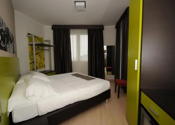 Fiera 4*